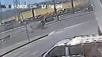Avcılar'da D-100 Karayolu'nda otomobil takla attı: 2 yaralı