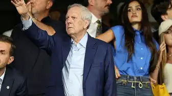 Aziz Yıldırım'dan İlk Transfer: Vedat Muriqi ile Anlaşma Sağlandı