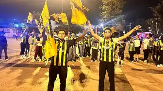 Aziz Yıldırım'ın Fenerbahçe Başkanlığına Seçilmesi Düzce'de Kutlandı
