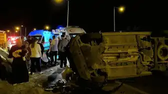 Batman'da Hafif Ticari Araç Takla Attı: 6 Yaralı