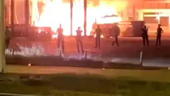 Batman'da Terk Edilmiş Akaryakıt İstasyonunda Yangın Çıktı