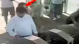 Esenyurt'ta Nişanlısının Yanında Öldürülen Gencin Olay Anı Görüntülendi