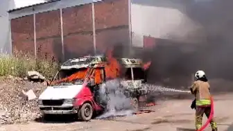 Kahramanmaraş'ta Minibüs Alev Aldı