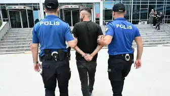 Kırmızı Bültenle Aranan Uyuşturucu Taciri E.B.G. Mersin'de Yakalandı