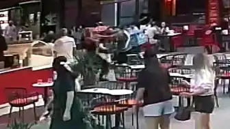 Polisten Kaçan Şüpheliyi Etkisiz Hale Getiren Vatandaş: "Normalde Karıncayı Bile İncitmem"