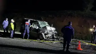 Sivas'ta Trafik Kazası: 3 Kişi Hayatını Kaybetti, 2 Kişi Yaralandı