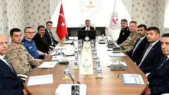 Vali Aydın Baruş Horasan'da İncelemelerde Bulundu
