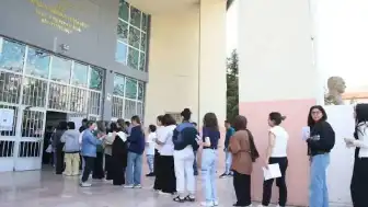 YKS İlk Oturumu Tamamlandı: Adaylar Türkçe ve Fen Bilimleri Testlerinde Zorlandı