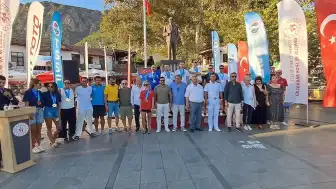 Antalya Kaş'taki Serbest Dalış Şampiyonası'nda 2 Türkiye Rekoru Kırıldı