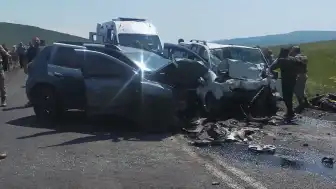 Ardahan'da Zincirleme Trafik Kazası: 3 Ölü, 4 Yaralı