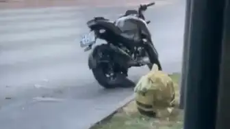 Bakırköy'de otomobil ile motosikletin çarpıştığı kazada bir kişi yaşamını yitirdi