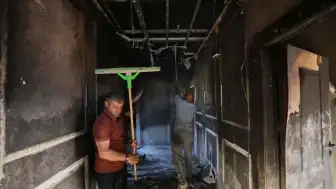 Batı Şeria'da İsrailli Yerleşimciler Filistinlilere Ait Bir Evi Ateşe Verdi