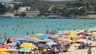 Çeşme'de Yaz Sezonunda Nüfus Yoğunluğu Artıyor