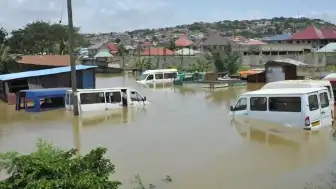 Gana'da Şiddetli Yağışlar Sel Felaketine Yol Açtı: 34 Kişi Yaşamını Yitirdi
