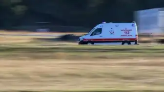 Hakkari'de Ambulans Çarpması Sonucu 10 Yaşındaki Çocuk Yaşamını Yitirdi