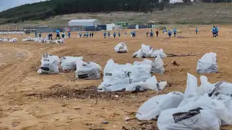 İBB Verileri Paylaşıldı: İstanbul Kıyı ve Plajlarından 6 Ayda 5 Bin 291 Ton Atık Temizlendi