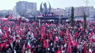 İran'da Ayetullah Ali Hamaney İçin Cenaze Törenleri Başlatıldı