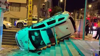 Kayseri'de polis aracı ile otomobil çarpıştı: 3 yaralı