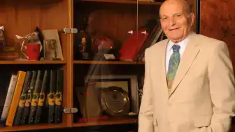 Kültür Okulları Kurucusu Fahamettin Akıngüç 100 Yaşında Hayatını Kaybetti