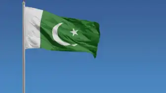 Pakistan Lahor'da Etüt Merkezi Çökmesi: 14 Öğrenci Yaşamını Yitirdi