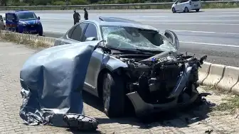 Tatvan'da zincirleme trafik kazası: 5 yaralı