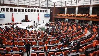 TBMM Plan ve Bütçe Komisyonu'nda Yeni Kanun Teklifi Kabul Edildi: Emekli Aylıkları ve Diğer Düzenlemeler Ele Alındı