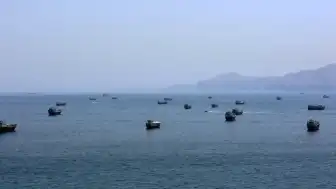 Umman Körfezi'nde LNG Tankerine İHA Saldırısı: Gemiden Yardım Çağrısı Geldi
