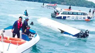 Vietnam'da Turist Teknesi Alabora Oldu: 15 Kişi Hayatını Kaybetti