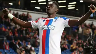 Galatasaray'ın İsmaila Sarr Transferinde Oyuncu İkna Oldu Ancak Crystal Palace'tan Onay Bekleniyor