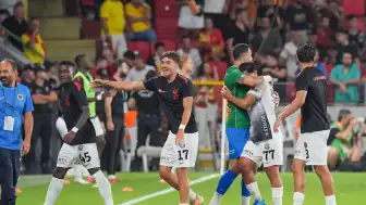 Gençlerbirliği İzmir'de Galip Gelerek Liderliğe Yükseldi
