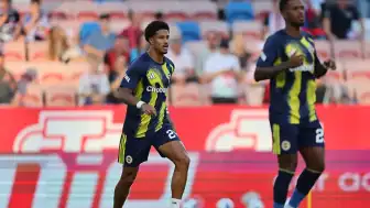 Jayden Oosterwolde'nin Yeni Rotası Roma Oluyor