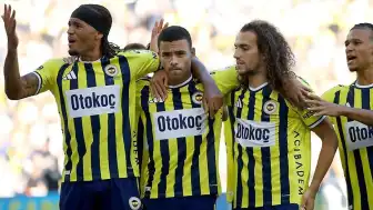 Fenerbahçe, Eyüpspor'u Farklı Mağlup Etti: 8-0