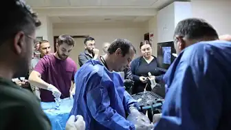 Kütahya'da Uluslararası Hekimlere Mikrodalga Ablasyon Eğitimi Verildi