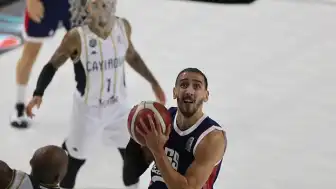 Bahçeşehir Koleji, Glint Çayırova Belediyesi'ni Deplasmanda 84-76 Mağlup Etti