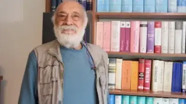 Senih Özay: Davalar, direnişler ve hatıralar sergileniyor