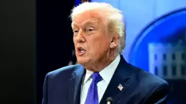 ABD Başkanı Trump: İran'a Saldırılar Sadece "Bir Süreliğine" Ertelendi