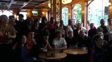 Arsenal, Manchester City'nin Takılmasıyla 22 Yıl Sonra Şampiyon Oldu