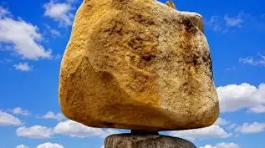 Doğal Oluşum 'Mucize Taşı' Turistlerin İlgisini Çekiyor