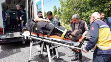 Elazığ'da Trafik Kazası: 5 Yaralı