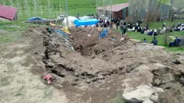 Erzurum'un Tekman İlçesinde Ahır Çöktü: 1 Kişi Hayatını Kaybetti