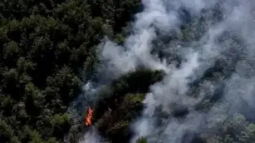 Fethiye'de Orman Yangınına Müdahale Sürüyor