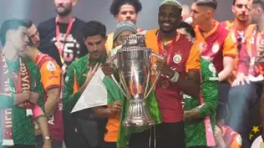 Galatasaray'da Şampiyonluk Kutlamaları: 'Dört Dörtlük Gece' Etkinliği
