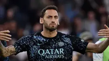 Hakan Çalhanoğlu, Inter ile İtalya Kupası'nı Kazandı