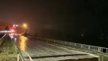 Hatay'da Sağanak Sel ve Köprü Çökmesine Neden Oldu