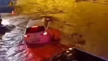 Hatay'da Sağanak Yağış Nedeniyle Su Baskınları Meydana Geldi