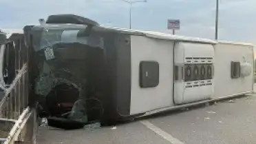İstanbul-İzmir Otoyolu'nda Otobüs Kazası: 25 Yaralı