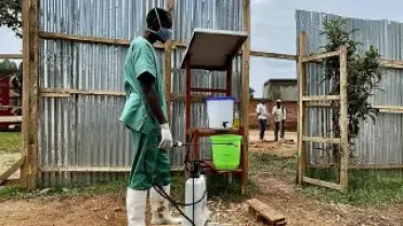 Kongo'da Ebola Salgınında Can Kaybı 131'e Yükseldi