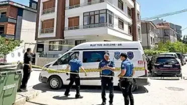 Konya'da Kan Donduran Cinayet: Anne ve Baba Hayatini Kaybetti