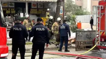Maltepe'de Bir Depoda Yangın Çıktı