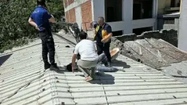Mudanya'da Vinç Faciası: 2 İşçi Yaralandı